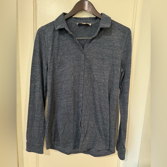 Loft blue top. Size M. - Picture 2 of 4